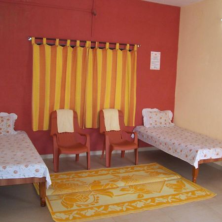 Mtdc Approved Mohiniraj Guest House Nashik Luaran gambar